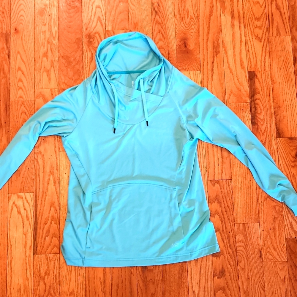 EUC - Arc'teryx verana cowlneck pullover M